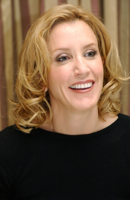 Felicity Huffman puzzle G605270