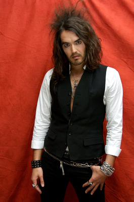 Russell Brand Poster G607054