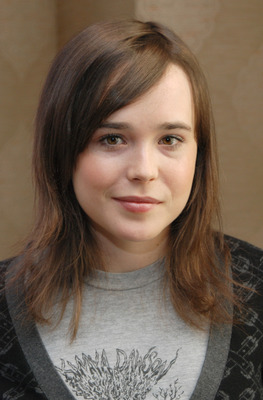 Ellen Page Stickers G608168