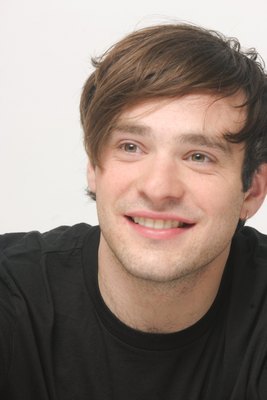 Charlie Cox Poster G609361