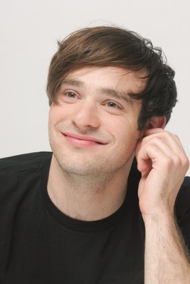 Charlie Cox Poster G609366
