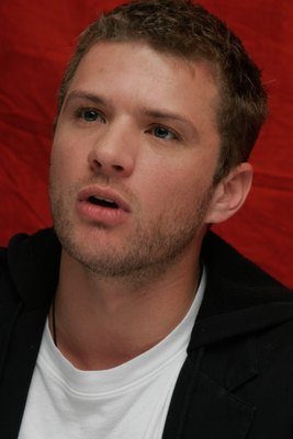 Ryan Phillippe Mouse Pad G611114