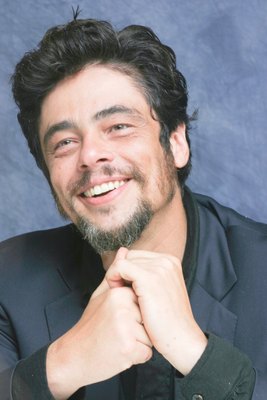 Benicio Del Toro Stickers G611986