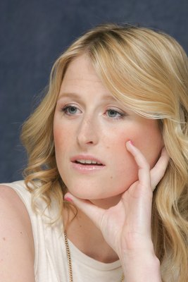 Mamie Gummer Mouse Pad G617763