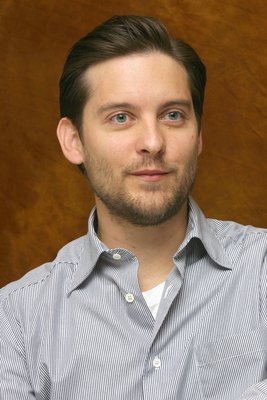 Tobey Maguire Poster G617889