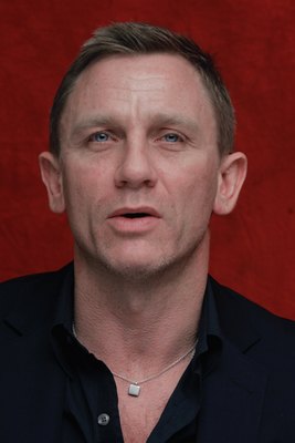 Daniel Craig Poster G620287