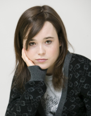 Ellen Page Poster G623654