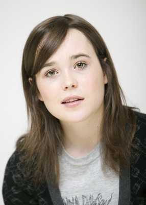 Ellen Page puzzle G623659