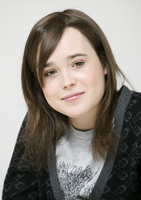 Ellen Page sweatshirt #1052982