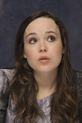 Ellen Page Poster G623680