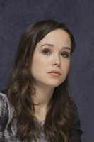 Ellen Page Longsleeve T-shirt #1053011