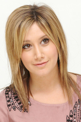 Ashley Tisdale Stickers G623976