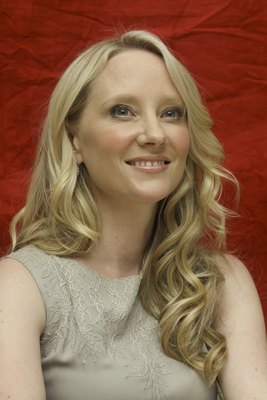 Anne Heche Poster G628241