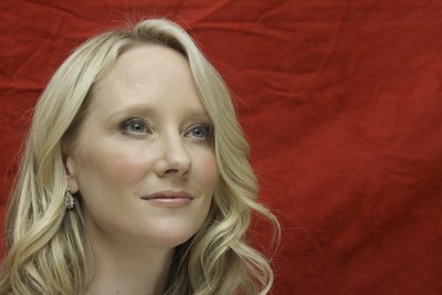 Anne Heche Poster G628276