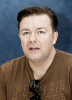 Ricky Gervais Tank Top #1058184