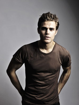 Paul Wesley Mouse Pad G634126