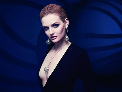 Lydia Hearst puzzle G636892