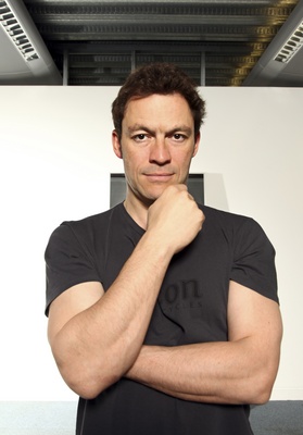 Dominic West Poster G636978