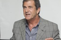 Mel Gibson Mouse Pad G639093