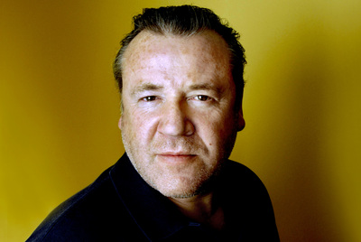 Ray Winstone Poster G640786