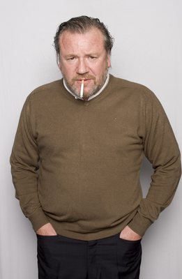 Ray Winstone Poster G640820