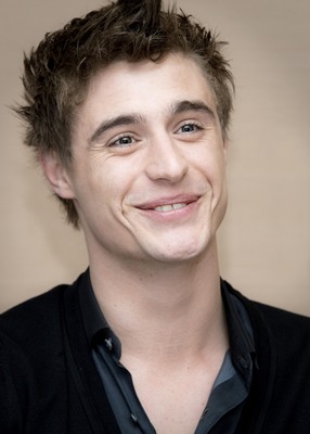 Max Irons Poster G640852