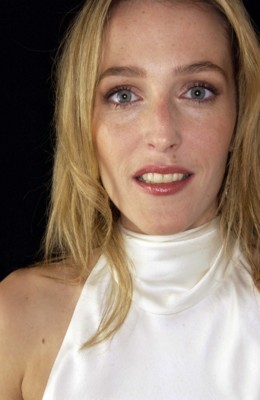 Gillian Anderson Poster G65127
