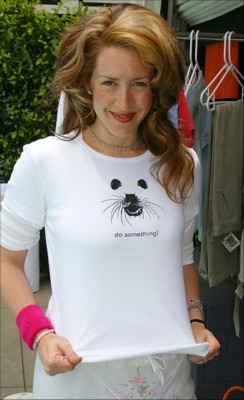 Joely Fisher t-shirt