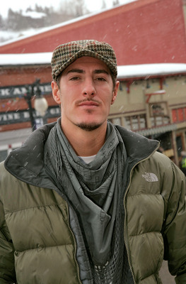 Eric Balfour Stickers G657664