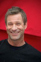 Aaron Eckhart Mouse Pad G663586