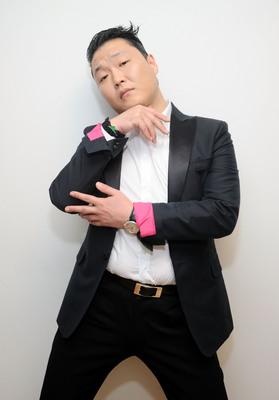 Park Jae Sang Psy tote bag