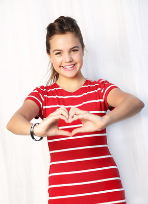 Bailee Madison Poster G664437