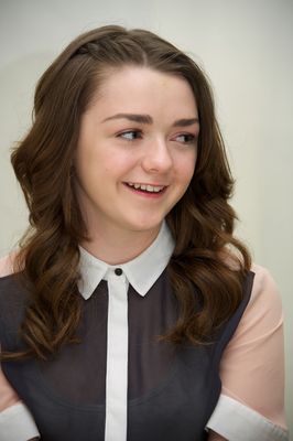Maisie Williams metal framed poster