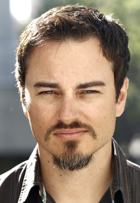 Kerr Smith puzzle G664602