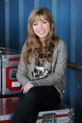 Jennette McCurdy Stickers G665416