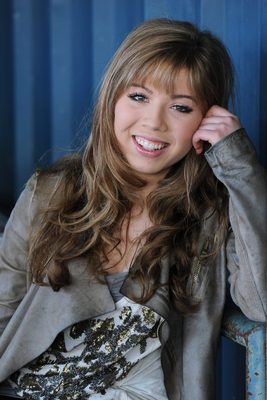 Jennette McCurdy Stickers G665418