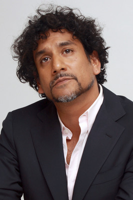 Naveen Andrews puzzle G665791