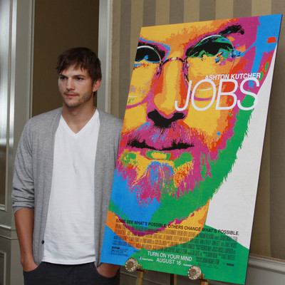 Ashton Kutcher tote bag #G666658