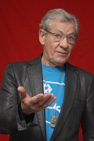 Ian McKellen t-shirt #1108013