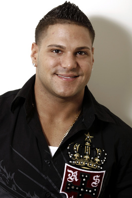 Ronnie Ortiz Magro Poster G667714
