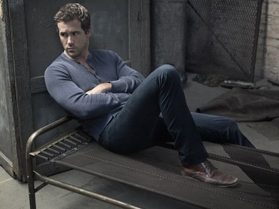 Rryan Reynolds poster with hanger