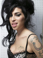 Amy Winehouse Tank Top #1110062