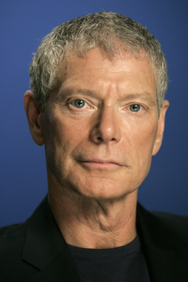 Stephen Lang Stickers G671446