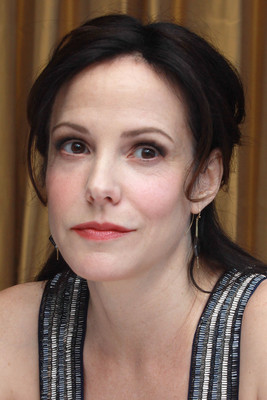 Mary Louise Parker Stickers G673247