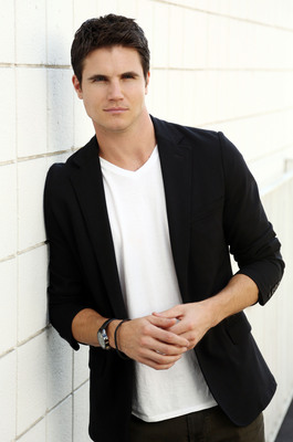 Robbie Amell canvas poster