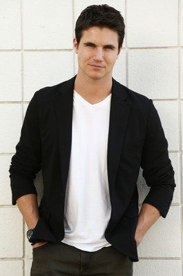Robbie Amell mouse pad