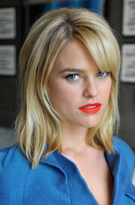 Alice Eve Poster G675307