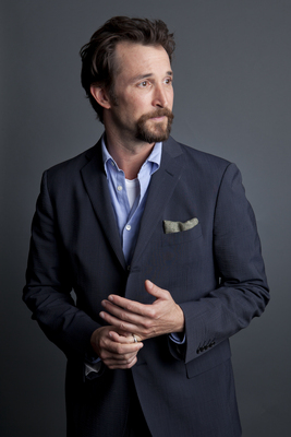 Noah Wyle Poster G676450