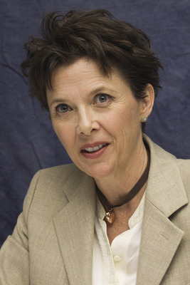 Annette Bening puzzle G678432