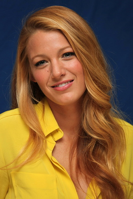 Blake Lively Mouse Pad G679812